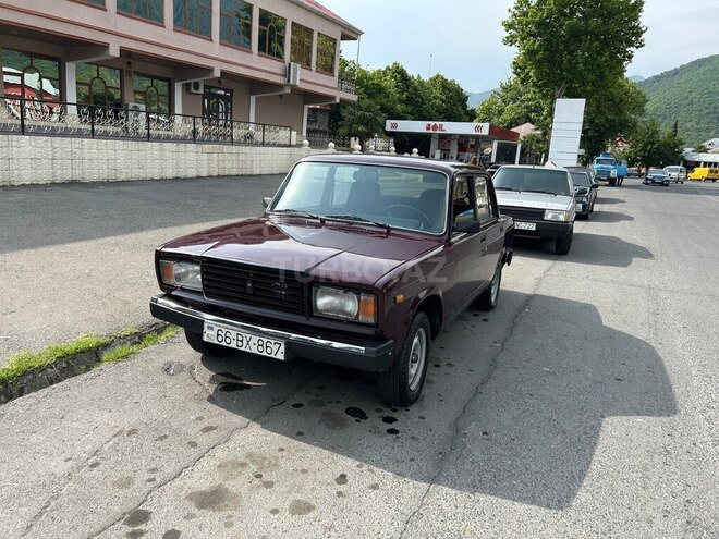 LADA (VAZ) 2107