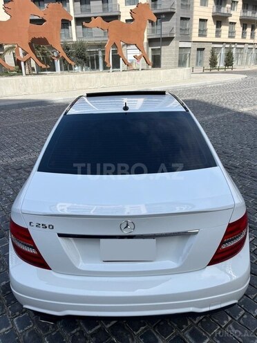 Mercedes C 250