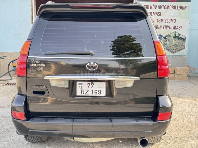 Toyota Land Cruiser Prado