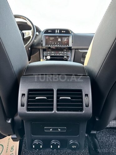 Jaguar F-Pace R 2018, 78,000 km - 2.0 l - Bakı