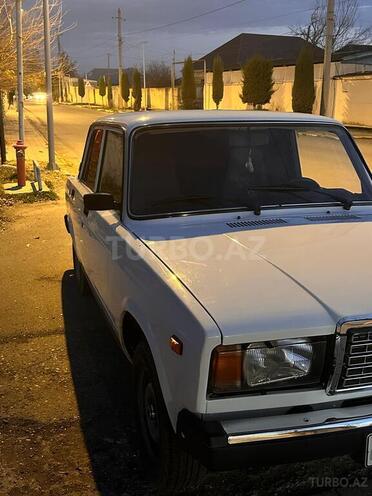 LADA (VAZ) 2107