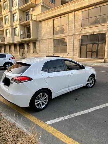 MG 5 2013, 295,000 km - 1.5 l - Bakı