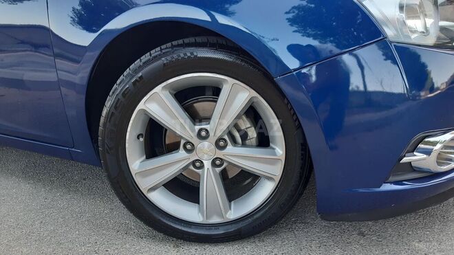 Chevrolet Cruze 2012, 276,000 km - 1.4 l - Gəncə