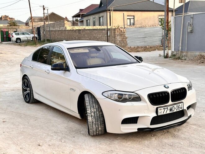 BMW 528