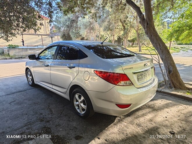 Hyundai Accent 2011, 153,195 km - 1.6 l - Bakı