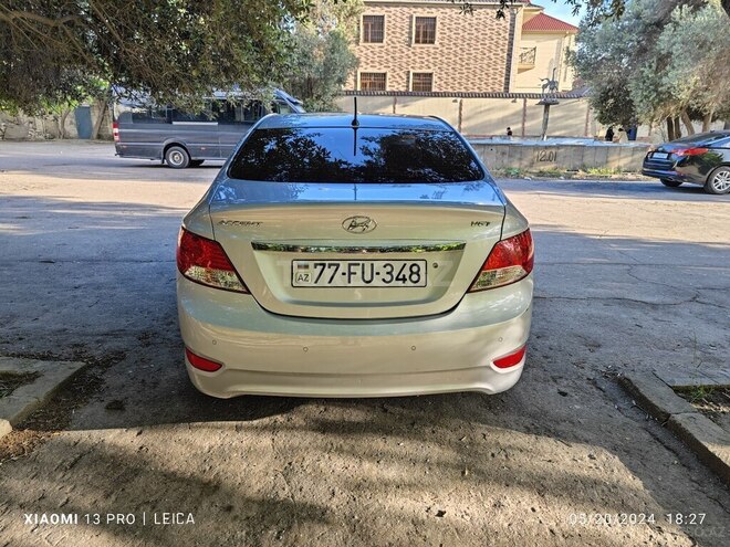 Hyundai Accent 2011, 153,195 km - 1.6 l - Bakı