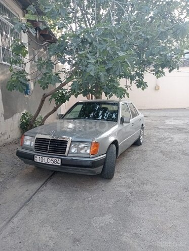 Mercedes E 230 1993, 458,000 km - 2.3 л - Bakı