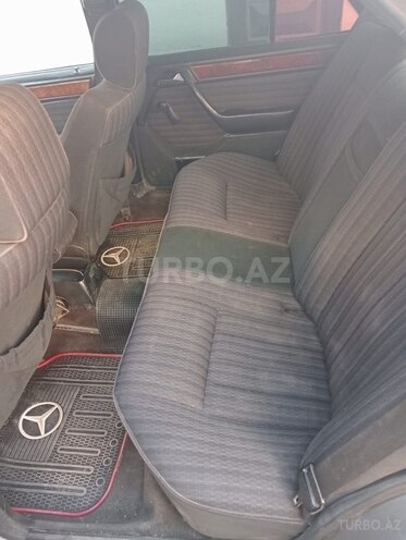Mercedes E 230 1993, 458,000 km - 2.3 л - Bakı