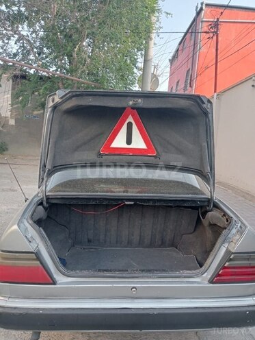 Mercedes E 230 1993, 458,000 km - 2.3 л - Bakı