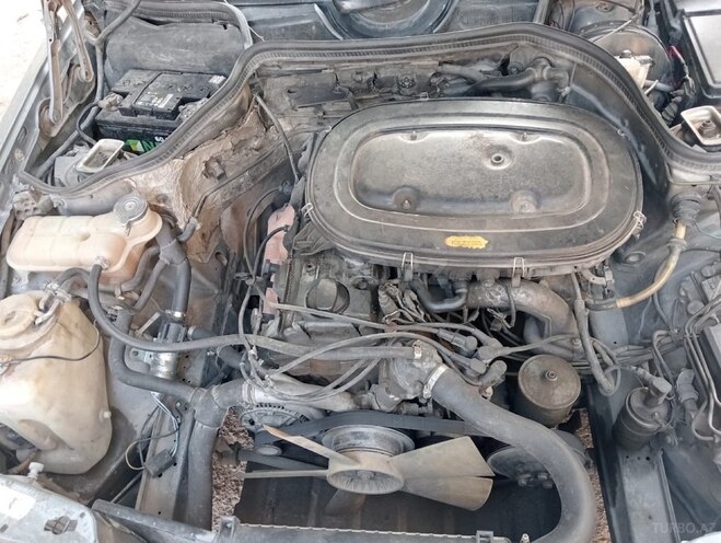 Mercedes E 230 1993, 458,000 km - 2.3 л - Bakı