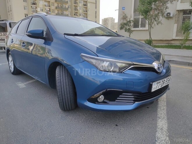 Toyota Auris