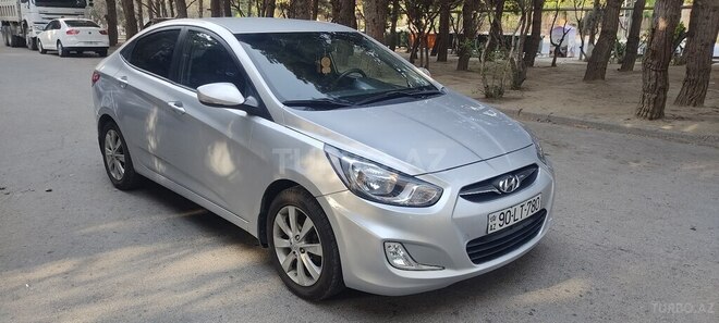 Hyundai Accent