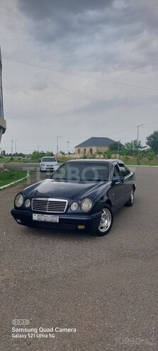 Mercedes E 220 d 1997, 445,000 km - 2.2 л - Ağstafa