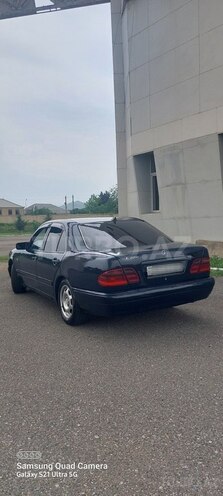 Mercedes E 220 d 1997, 445,000 km - 2.2 л - Ağstafa