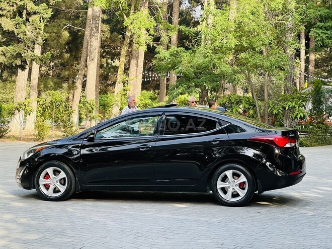 Hyundai Elantra 2015, 141,000 km - 1.8 л - Bakı