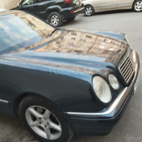 Mercedes E 230 1996, 452,000 km - 2.3 l - Bakı