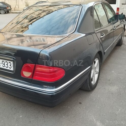 Mercedes E 230 1996, 452,000 km - 2.3 l - Bakı
