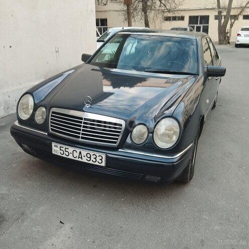 Mercedes E 230 1996, 452,000 km - 2.3 l - Bakı