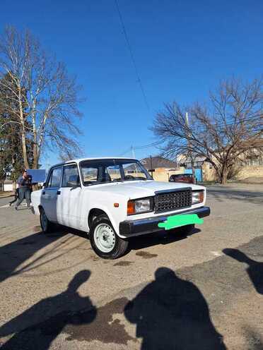 LADA (VAZ) 2107