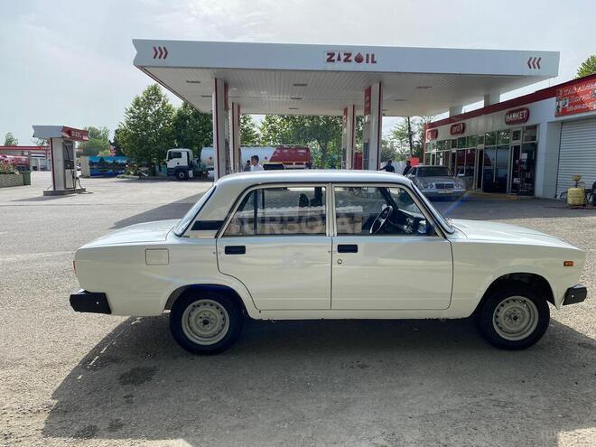 LADA (VAZ) 2107