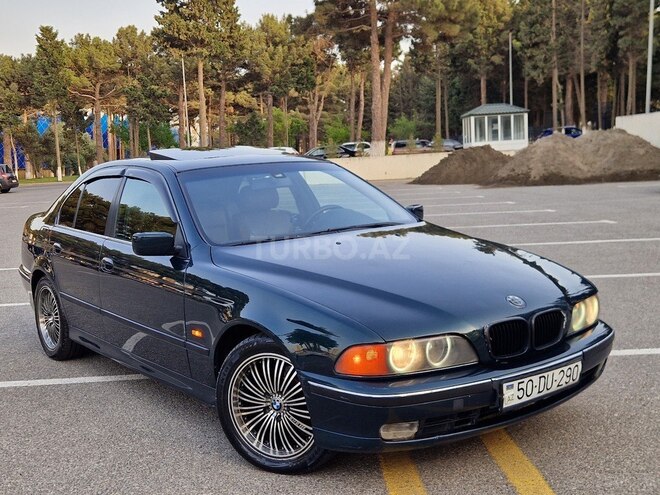 BMW 528