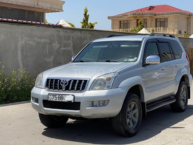 Toyota Land Cruiser Prado