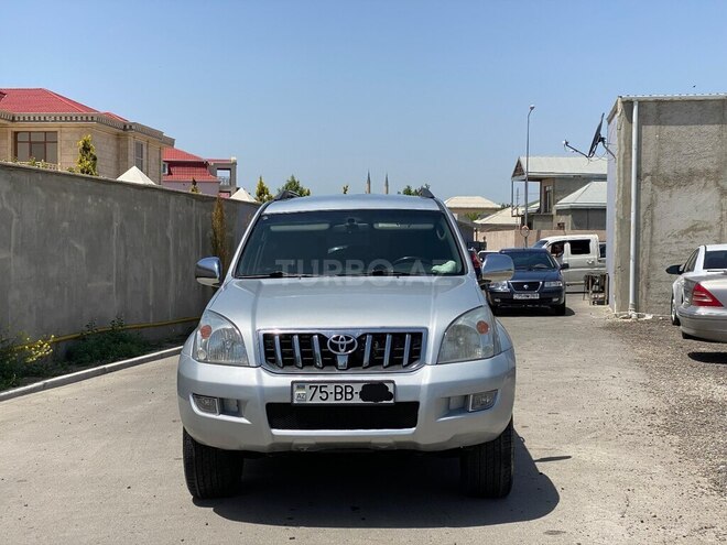 Toyota Land Cruiser Prado