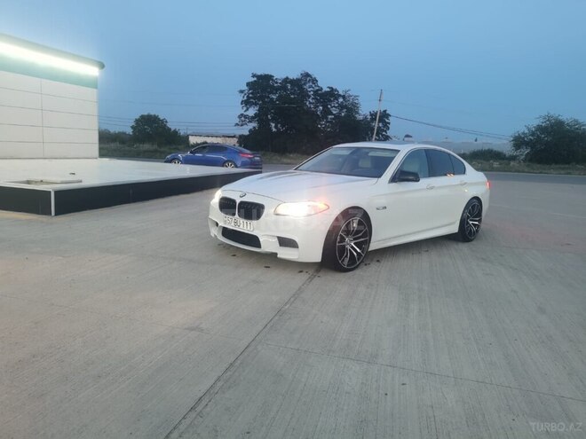 BMW 528 2012, 214,000 km - 2.0 л - Şəmkir