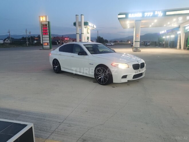 BMW 528 2012, 214,000 km - 2.0 л - Şəmkir