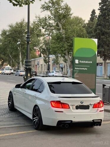 BMW 528 2012, 214,000 km - 2.0 л - Şəmkir