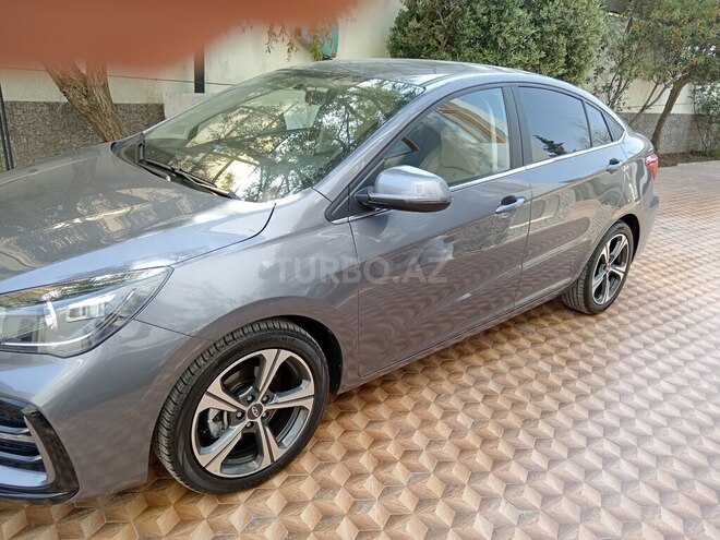 Chery Arrizo 5