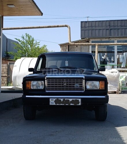 LADA (VAZ) 2107