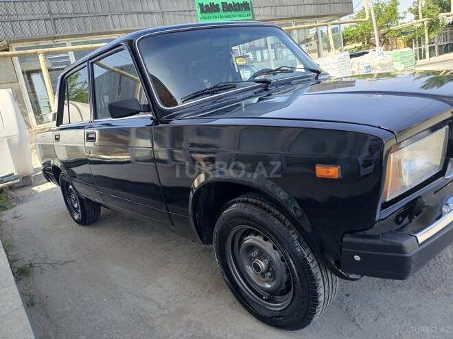 LADA (VAZ) 2107