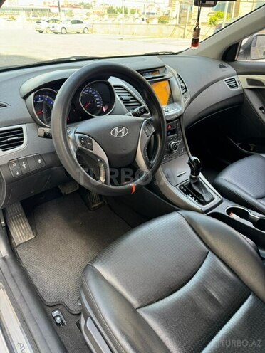 Hyundai Elantra 2014, 138,000 km - 1.6 l - Bakı