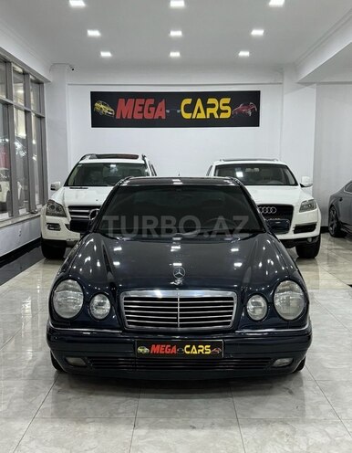 Mercedes E 230