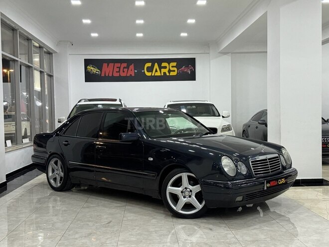 Mercedes E 230