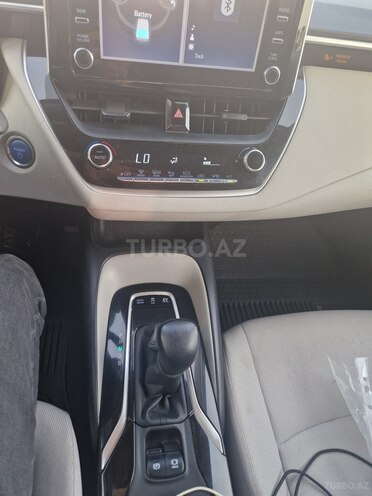 Toyota Corolla 2019, 92,000 km - 1.8 л - Bakı