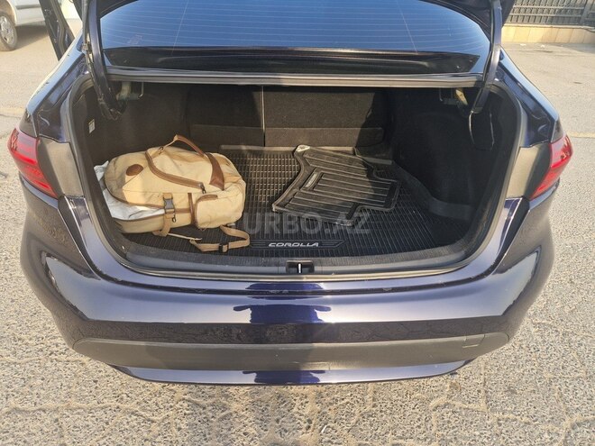 Toyota Corolla 2019, 92,000 km - 1.8 л - Bakı