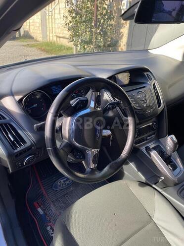 Ford Focus 2012, 115,000 km - 1.6 l - Qusar