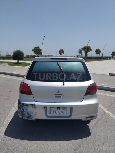 Mitsubishi Airtrek 2001, 334,423 km - 2.0 л - Bakı