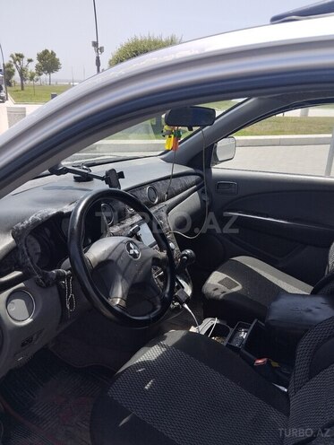 Mitsubishi Airtrek 2001, 334,423 km - 2.0 л - Bakı