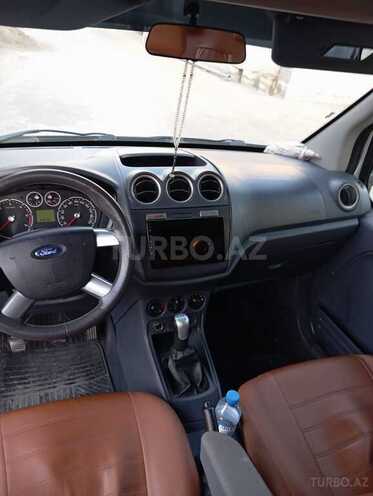 Ford Tourneo Connect 2010, 245,000 km - 1.8 л - Bakı