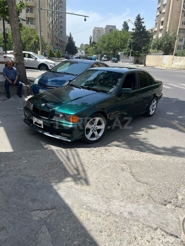 BMW 318 1996, 317,000 km - 1.8 l - Bakı