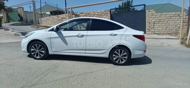 Hyundai Accent 2014, 170,000 km - 1.6 l - Bakı