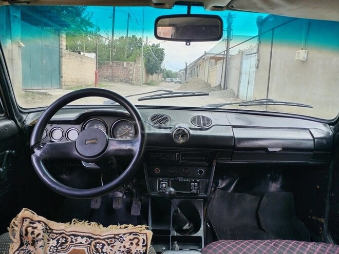 LADA (VAZ) 2106 1983, 99,000 km - 1.5 л - Bakı