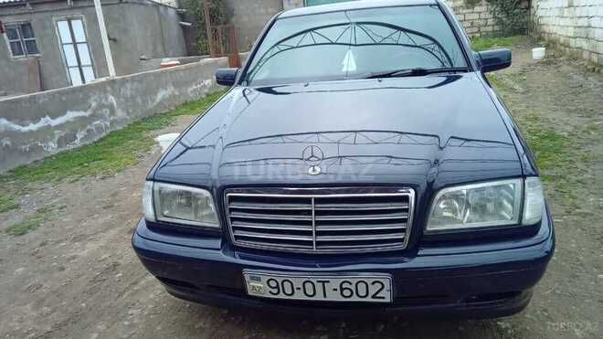 Mercedes C 180