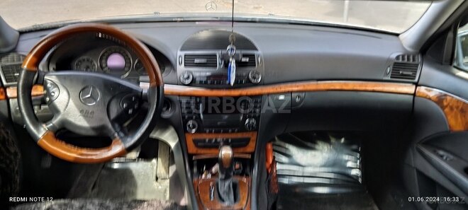 Mercedes E 220 d 2002, 22,000 km - 2.2 l - Xaçmaz