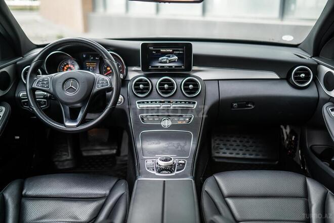 Mercedes C 300