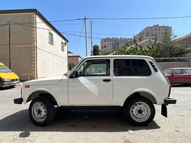 LADA (VAZ) Niva 2015, 234,567 km - 1.7 л - Bakı