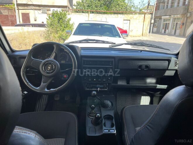 LADA (VAZ) Niva 2015, 234,567 km - 1.7 л - Bakı